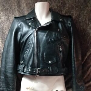 Vintage 80's Womans Large Cropped Biker Motorcycle Leather Jacket